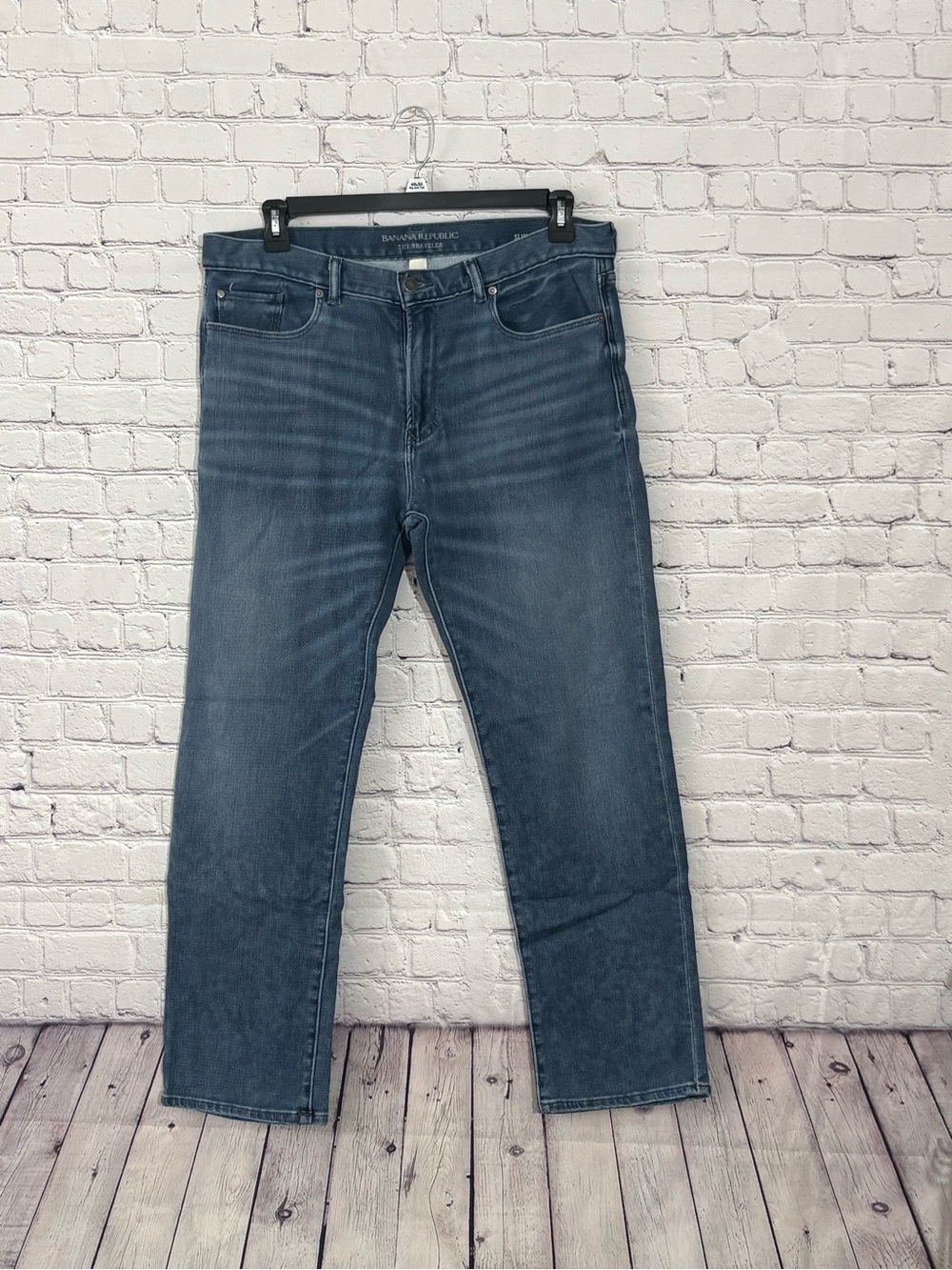 Banana Republic Men’s Straight Jeans - Medium Blue Wash